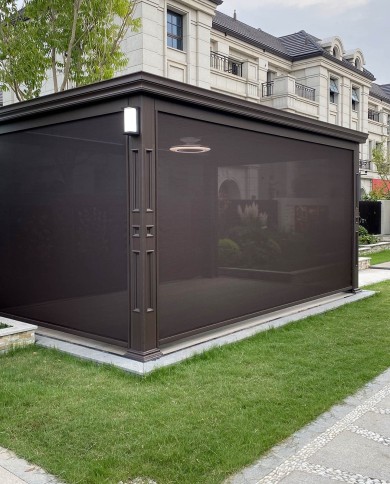 Pergola bio climatique Asia avec 4 côtés en toile de couleur marron