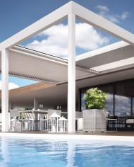 Pergola Bella à toit rétractable en aluminium blanc en position ouverte