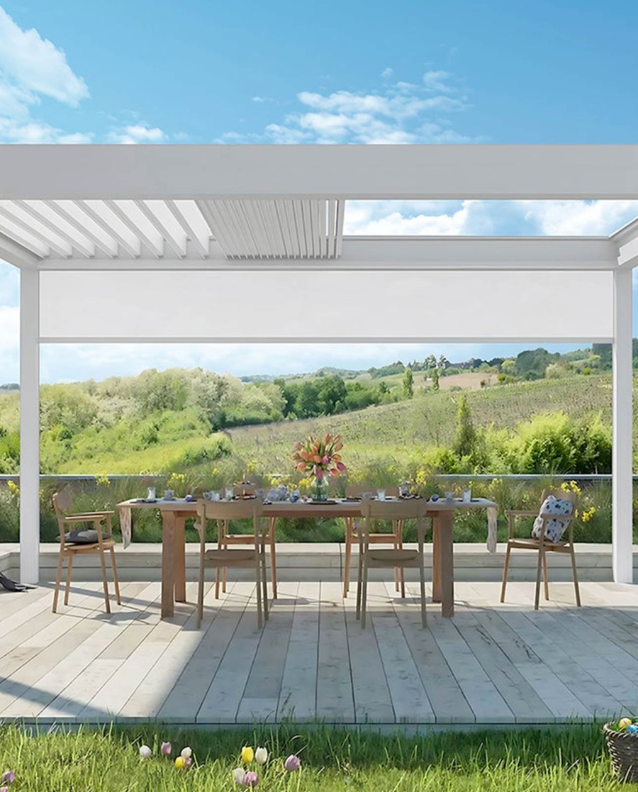 Pergola Bella à toit rétractable en aluminium sur une terrasse