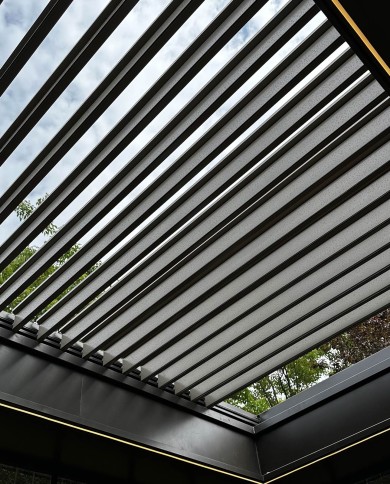 Lames de pergola Europa toit ouvert