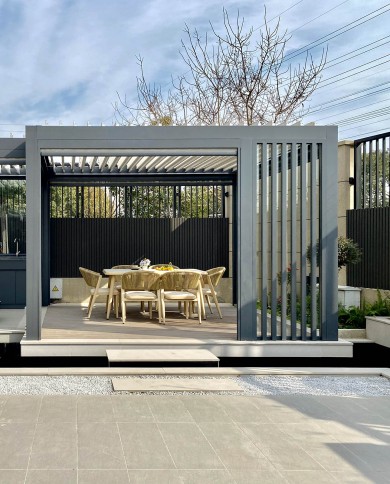 Pergola bio-climatique Europa de couleur grise