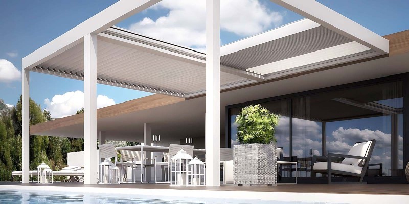 Pergola bioclimatique pour piscine